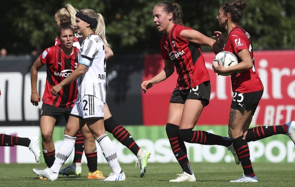 Milan femminile Boureille