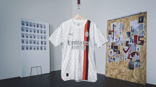 Seconda maglia bianca 2023/23 Milan