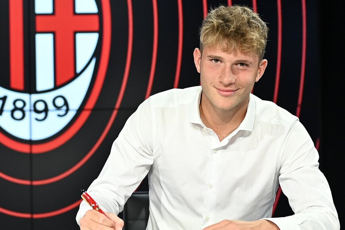Milan Primavera, Scotti firma il suo primo contratto: scadenza 2026