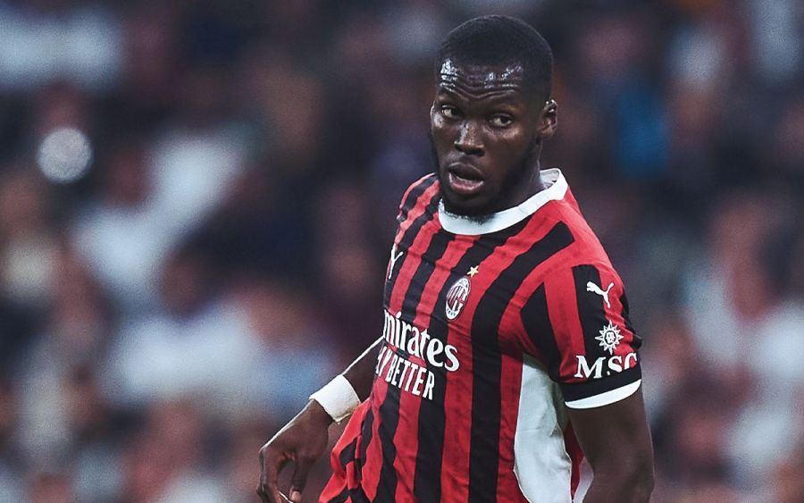 Yunus-Musah-of-AC-Milan-900x563.jpg